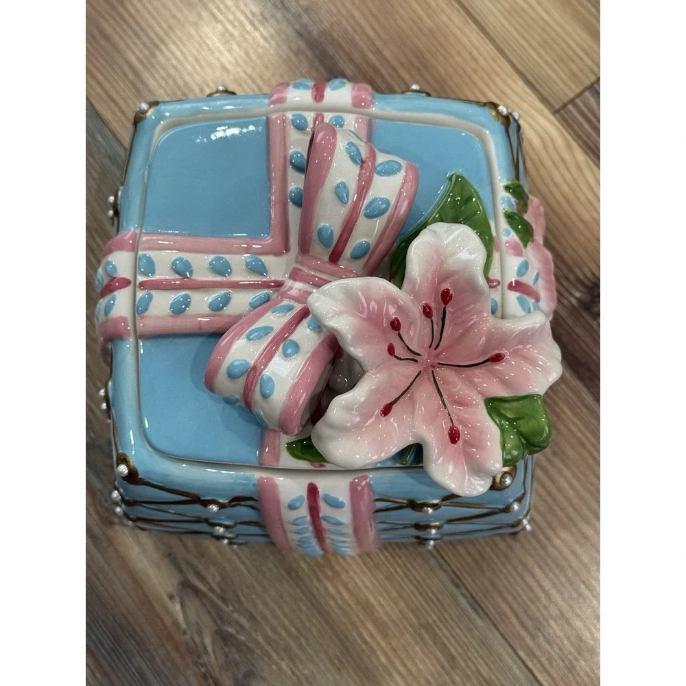 David's Cookies Gift Box Ceramic Cookie Jar Canister Pastel Colors 7